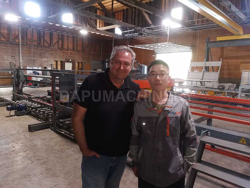 Argentina-wire-mesh-spot-welding-machine JIAKE Fully Automatic Wire Mesh Welding Machine for Mining Mesh Production in the Argentina