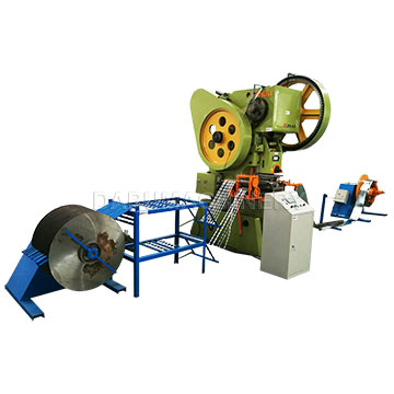 concertina-razor-wire-making-machine Automatic concertina razor wire making machine producing high-security razor wire