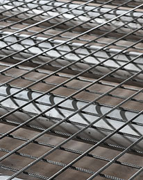 reinforcing-mesh-produced-by-welding-machine Reinforcing mesh produced by wire mesh welding machine for concrete reinforcement projects